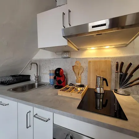 Rene 洛斯雷尔雷赫斯